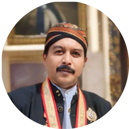 Muhammad Nuh, S.H, M.H